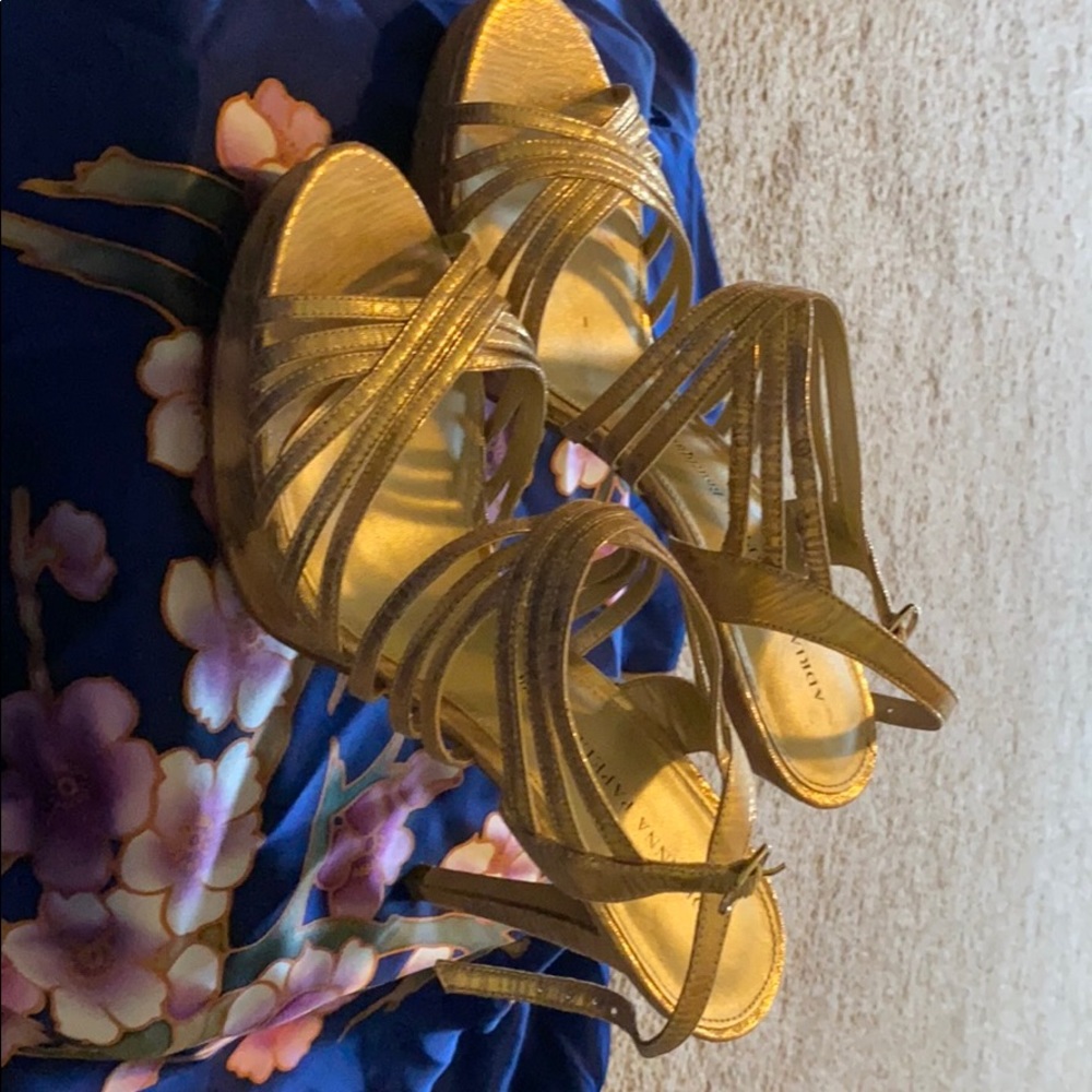 Adrianna Papell Gold Heels